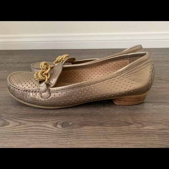 Stuart Weitzman shoes - Picture 3 of 8